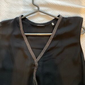 Elie Tahari Silk V-neck with pewter fringe - L